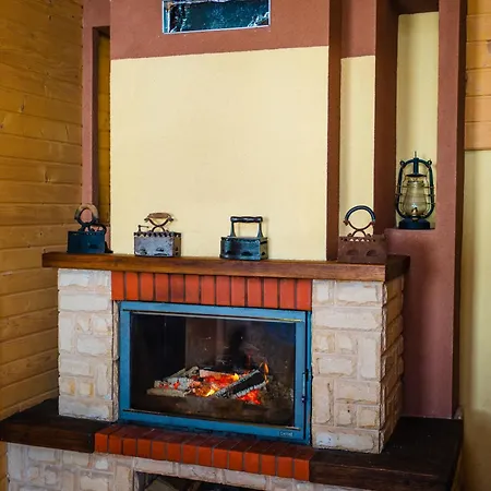 зелениця Lodge *