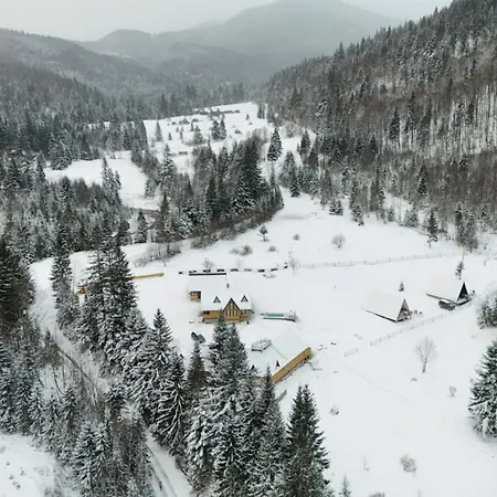 зелениця Lodge *